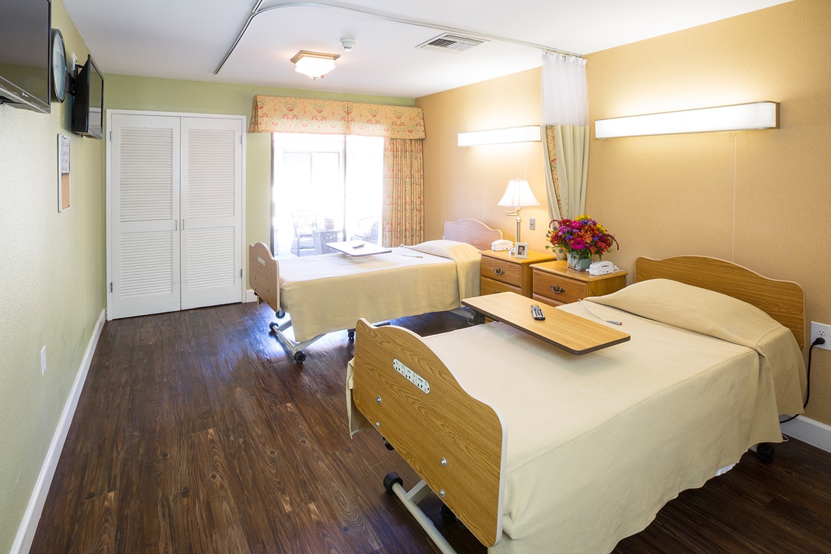 semi-private room at Poway Healthcare